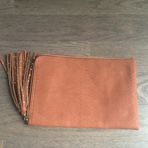 Deuce Lux Clutch - Picture 5 of 6